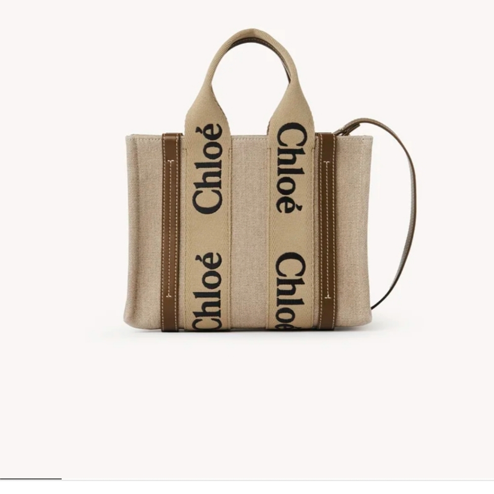 Designer bag exact same customer asked I answered it's gorgeous no diff xo